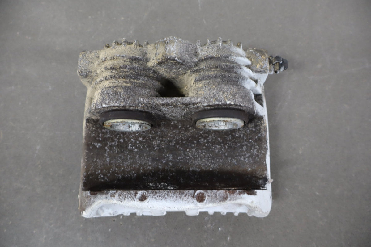 1988-1994 Chevrolet Corvette C4 Base 12" Rotor Caliper Set 12520230 OEM