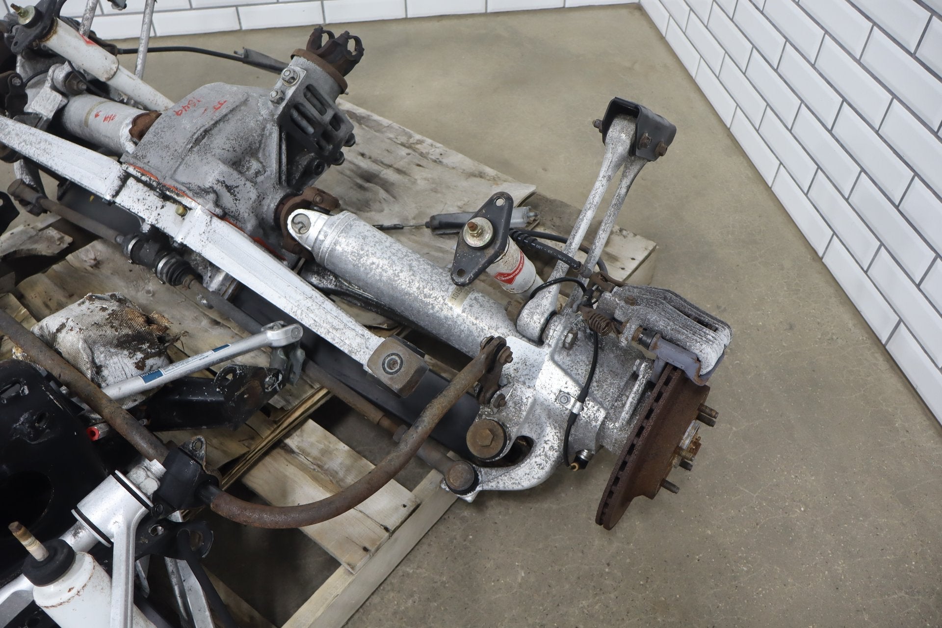 1988-1996 Chevrolet Corvette C4- Front & Rear Suspension Dropouts W/ 2.59 Dana 36 Carrier