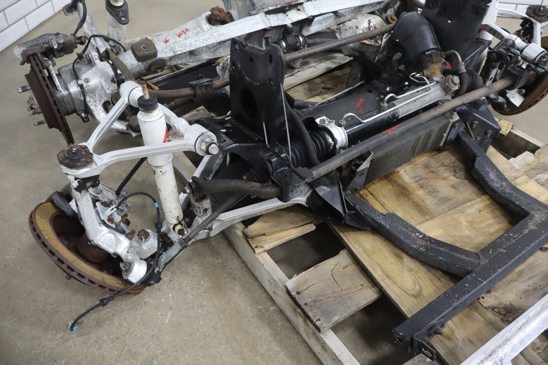 1988-1996 Chevrolet Corvette C4- Front & Rear Suspension Dropouts W/ 2.59 Dana 36 Carrier