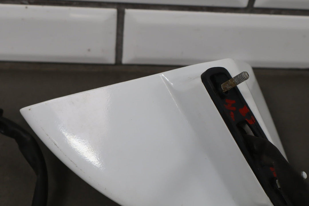 1988 - 1996 Chevrolet Corvette Left Door Mirror Arctic White 10 10273679