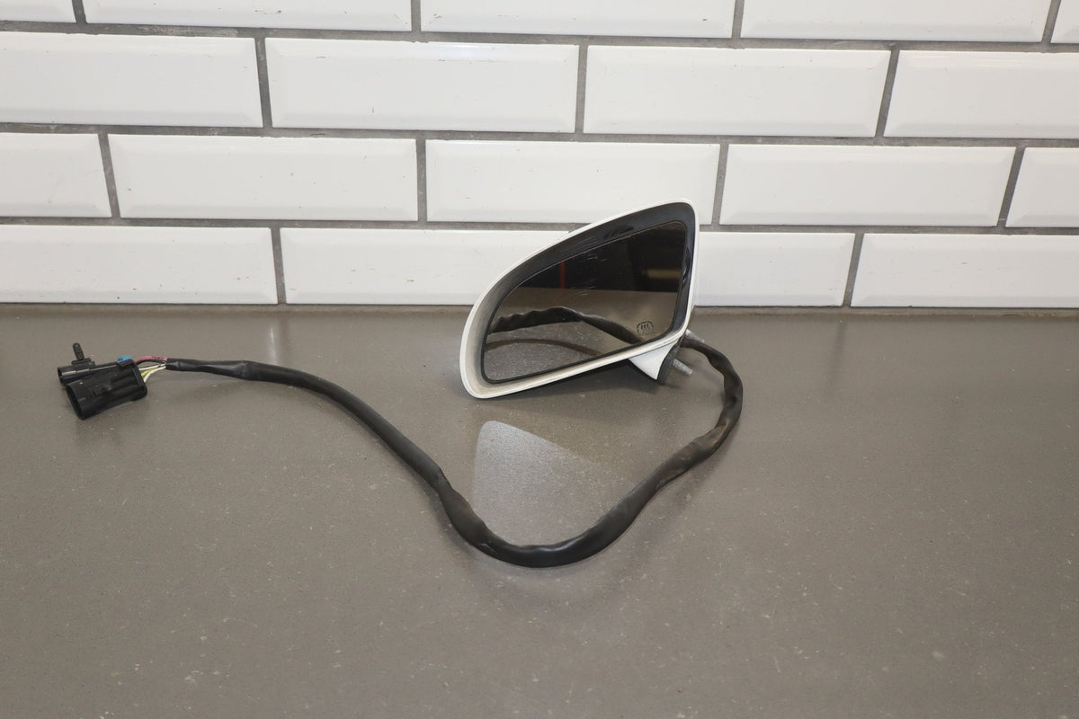 1988-1996 Chevrolet Corvette Left Door Mirror Artic White 10 10273679