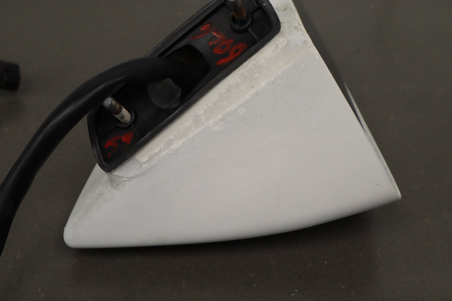1988-1996 Chevrolet Corvette Left Door Mirror Artic White 10273679