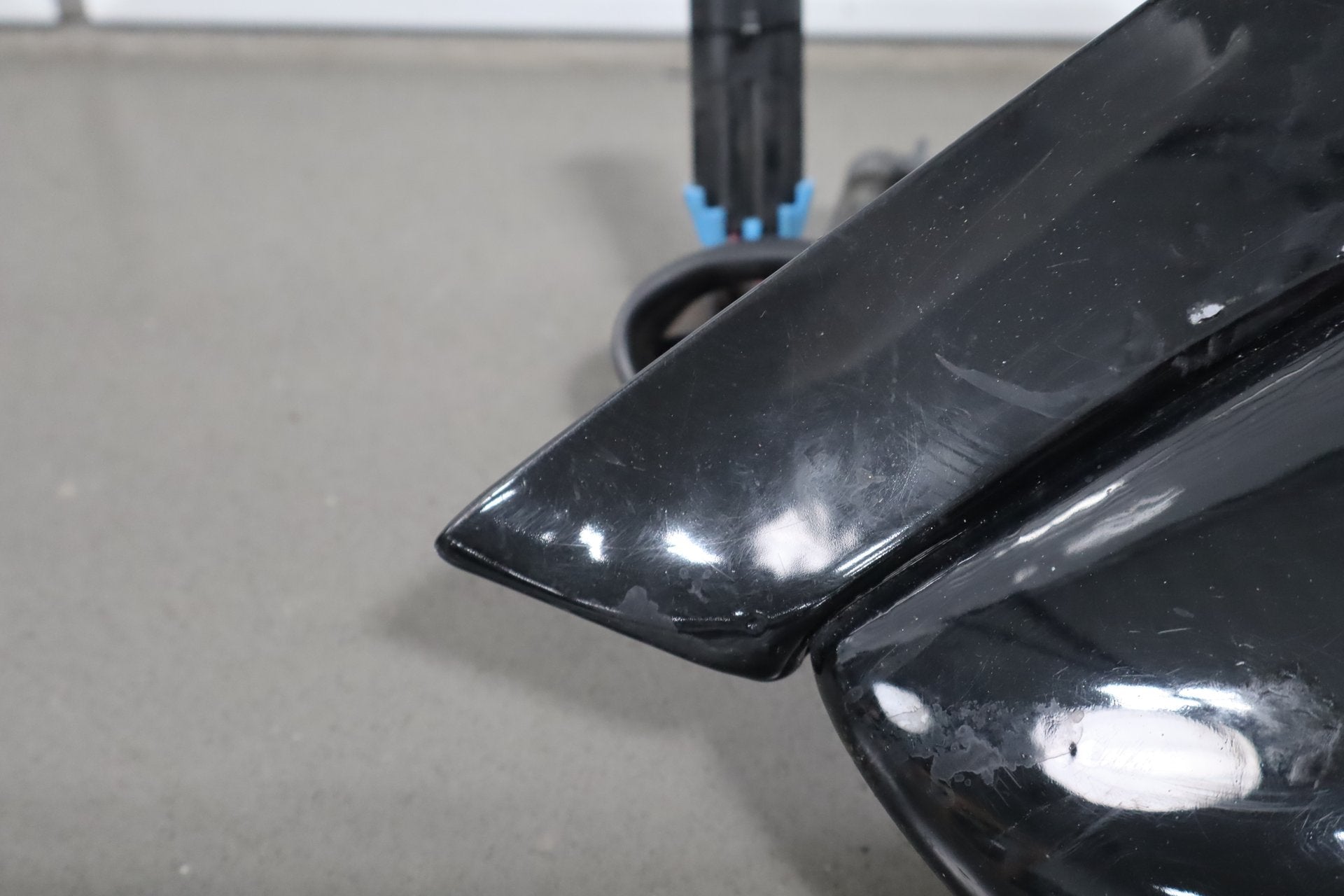 1988-1996 Chevrolet Corvette Left Door Mirror Black 41 10273679