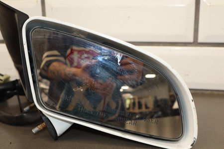 1988-1996 Chevrolet Corvette Right Door Mirror Artic White 10 10273680