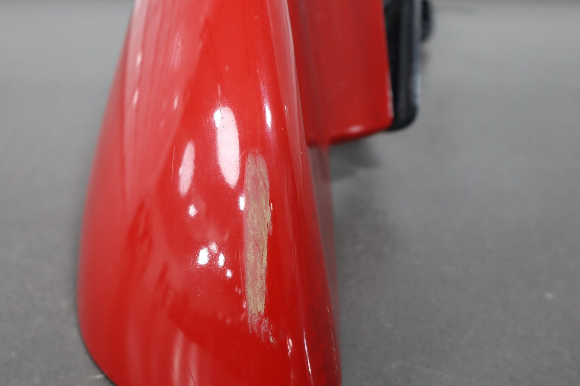 1988-1996 Chevrolet Corvette Right Door Mirror Bright Red 81 10273680