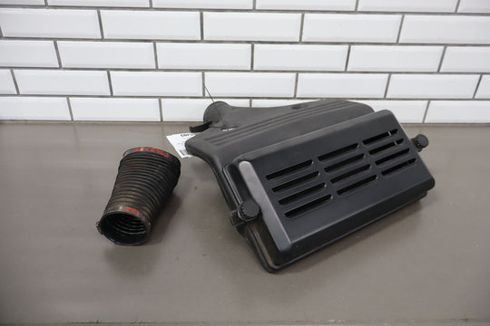 1988 C4 Corvette 5.7L Air Cleaner Intake Tube - Lid - Base - Tie Downs