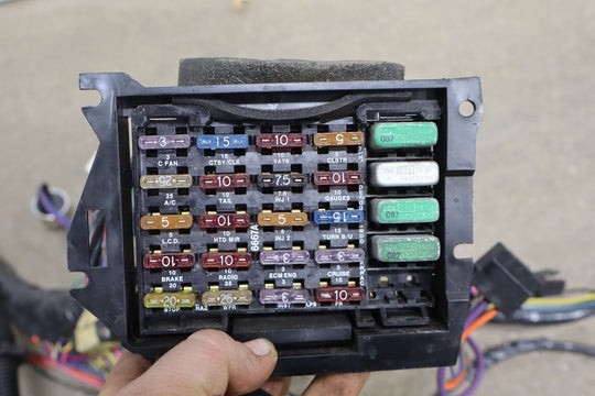 1988 C4 Corvette Cabin Fuse Box W/Dash Wiring Harness *See Notes*