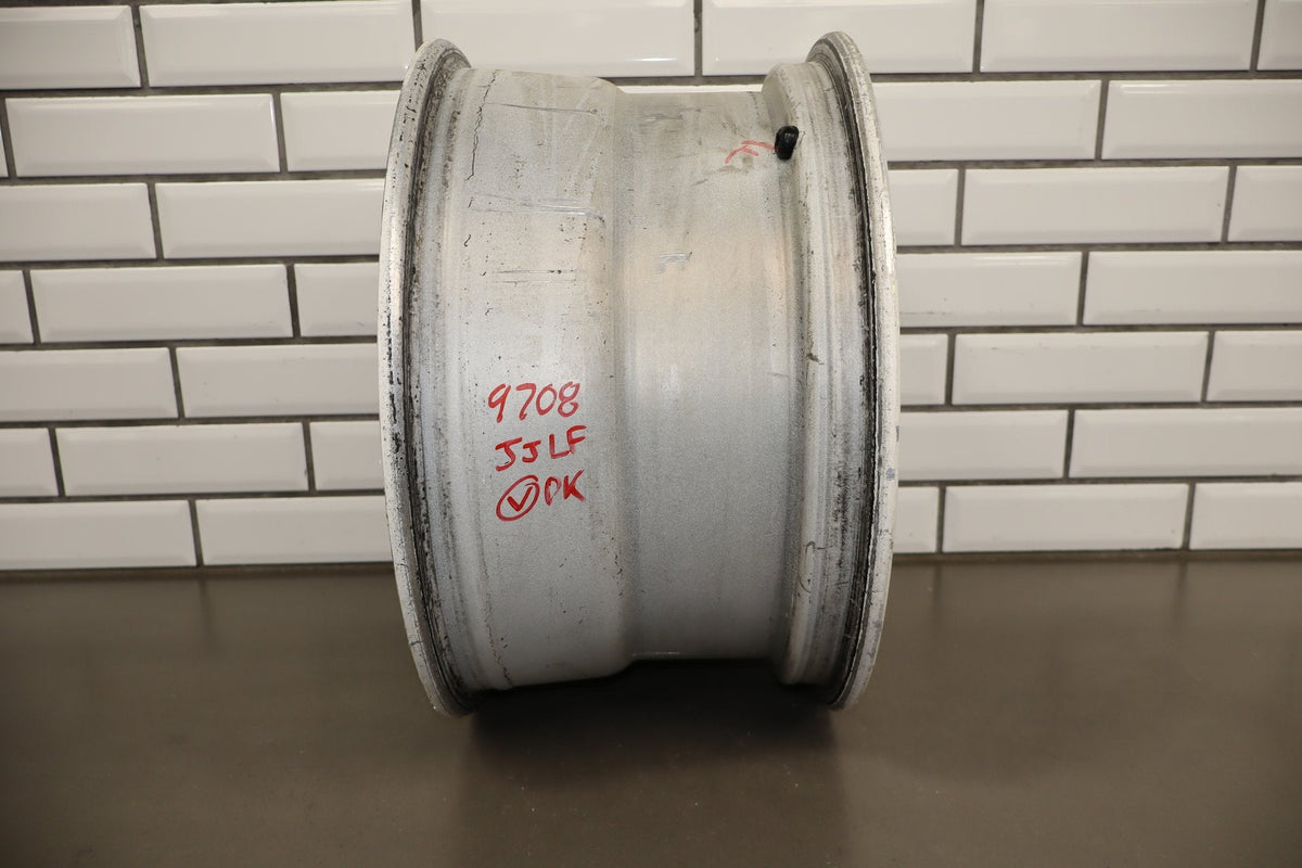 1988 Chevrolet Corvette C4 35th Anniversary Left 17x9.5 OEM Wheel -No Center Cap