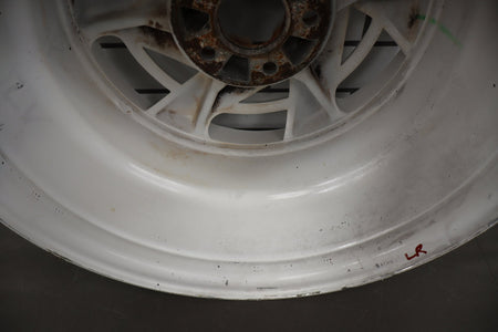 1988 Chevrolet Corvette C4 35th Anniversary White Left Rear 17x9.5 OEM Wheel