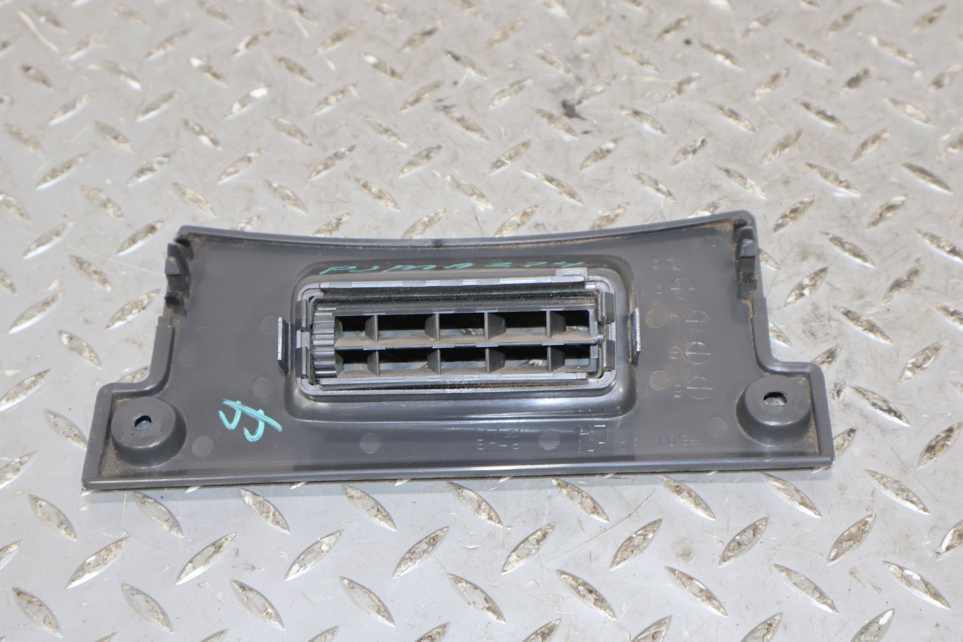 1988 Mazda RX-7- Dash Vent