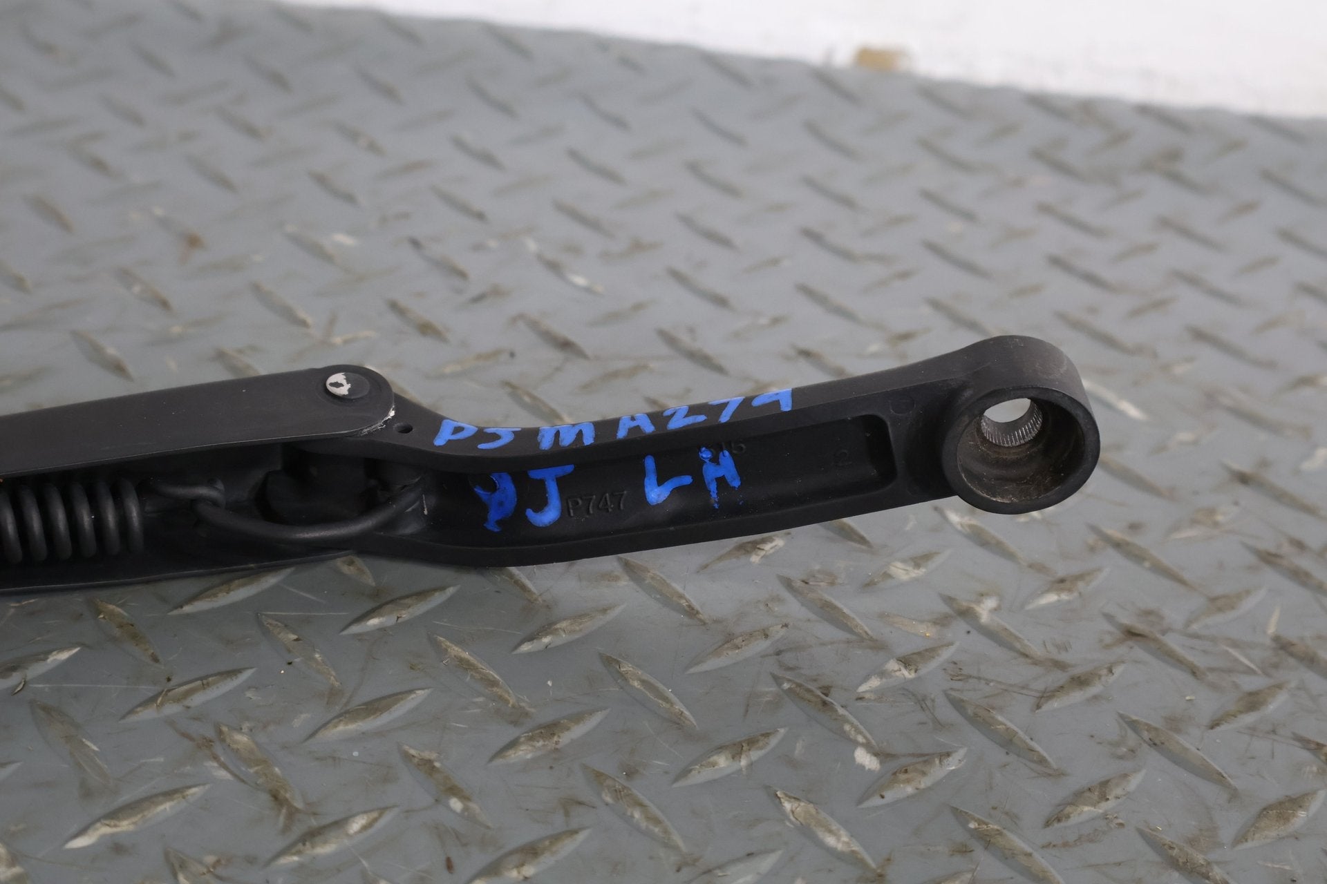 1988 Mazda RX-7- Wiper Arm