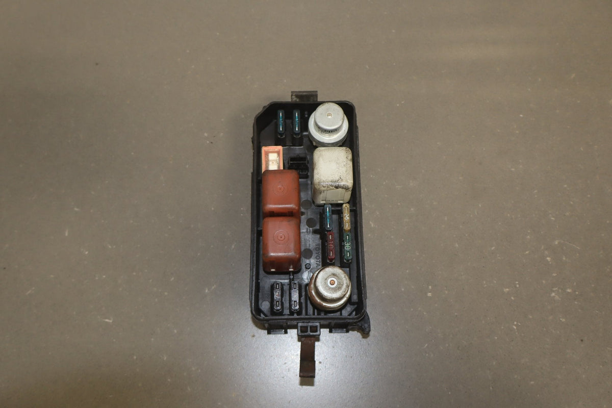 1988 Toyota Corolla Sport GTS E80 1.6L Engine Fuse Box