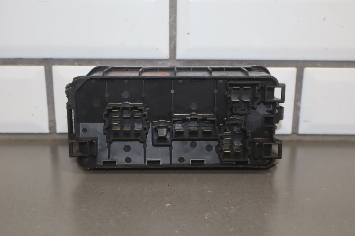 1988 Toyota Corolla Sport GTS E80 1.6L Engine Fuse Box