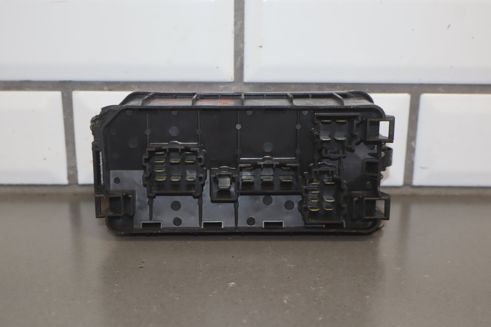 1988 Toyota Corolla Sport GTS E80 1.6L Engine Fuse Box