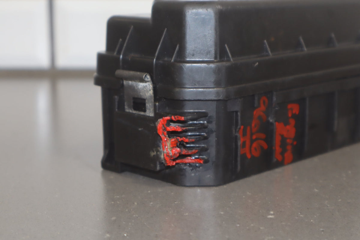 1988 Toyota Corolla Sport GTS E80 1.6L Engine Fuse Box