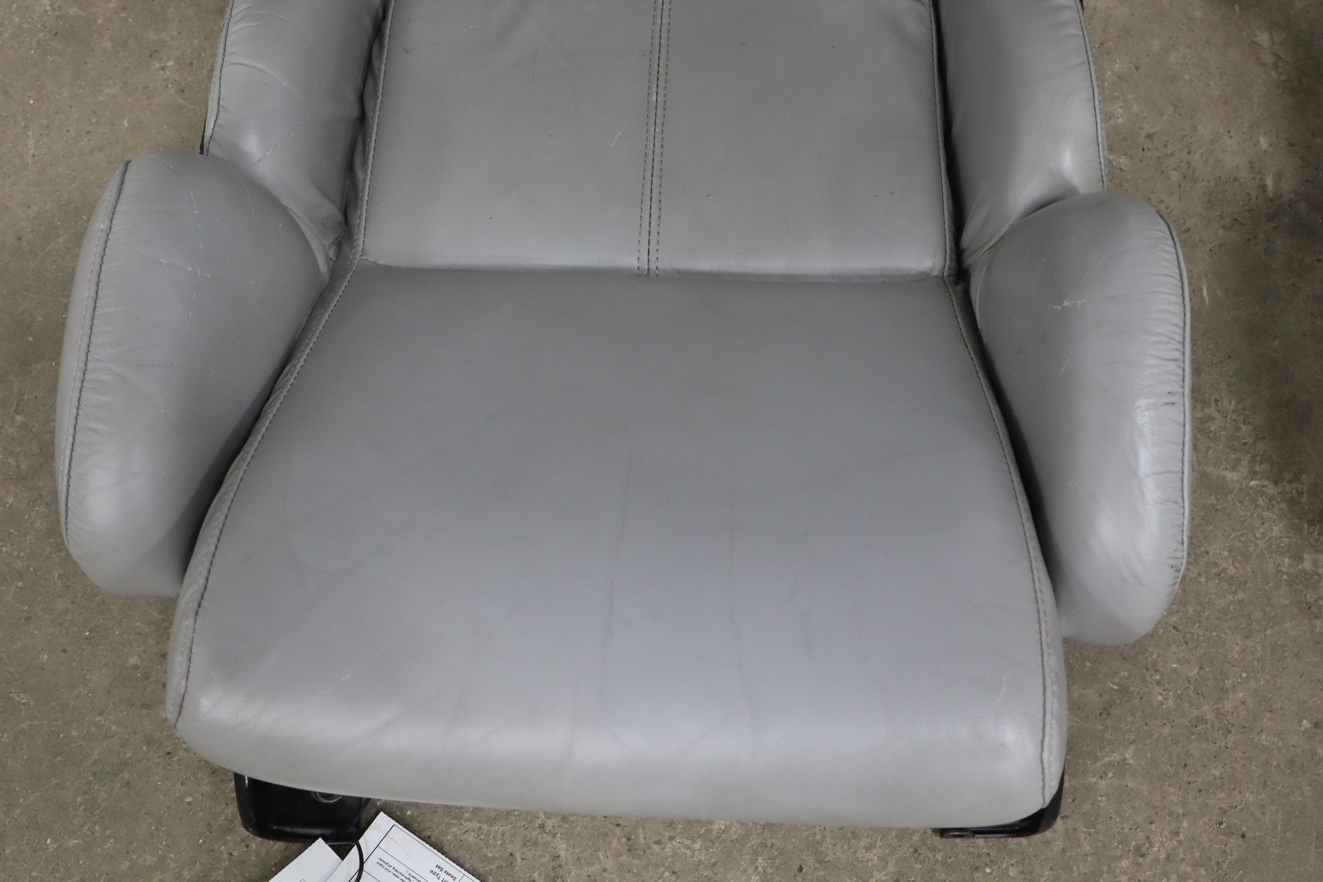 1989-1993 Chevrolet Corvette C4 Power Leather Seats Set | Driver Bolster Torn