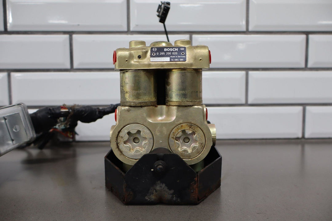 1989 Chevrolet Corvette Anti - Lock Brake Pump Assembly