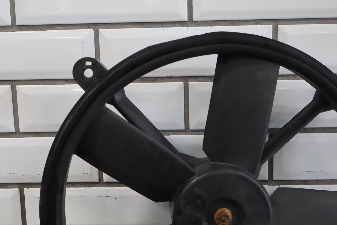 1989 Chevrolet Corvette C4 5.7L Cooling Fan 22098793