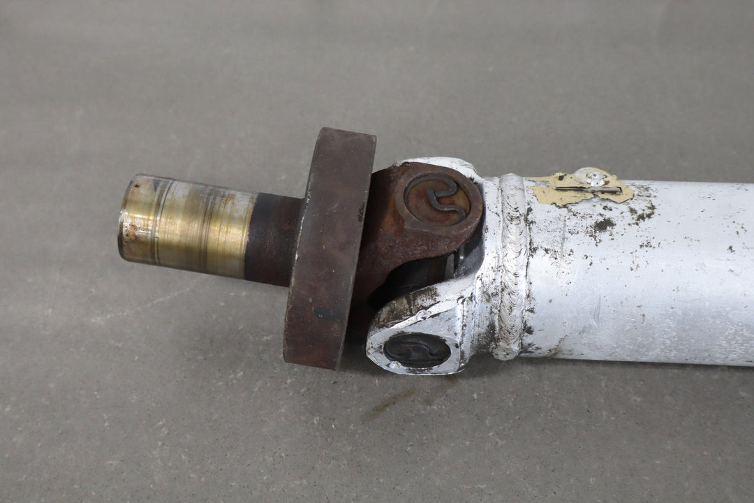 1989 Chevrolet Corvette C4 5.7L Rear Drive Shaft 10054289