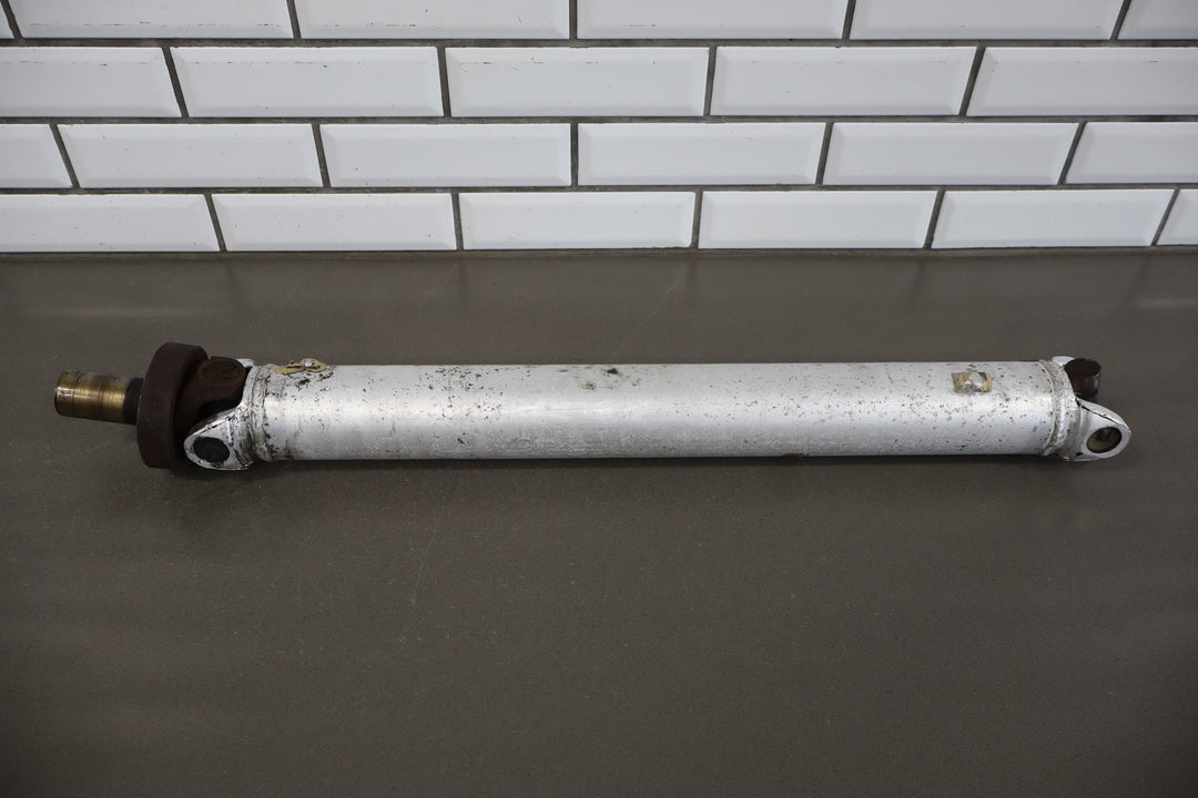 1989 Chevrolet Corvette C4 5.7L Rear Drive Shaft 10054289