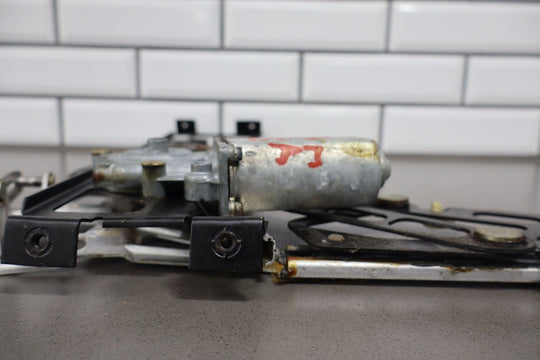 1989 Chevrolet Corvette Left Door Regulator 22063225