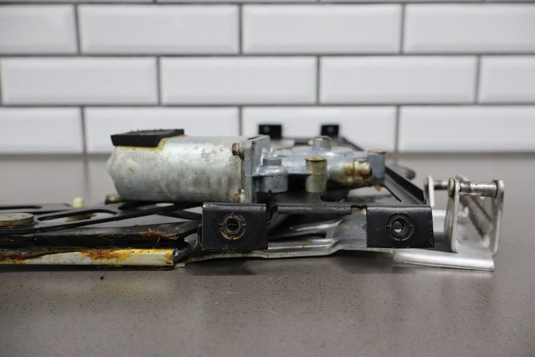 1989 Chevrolet Corvette Right Front Door Regulator