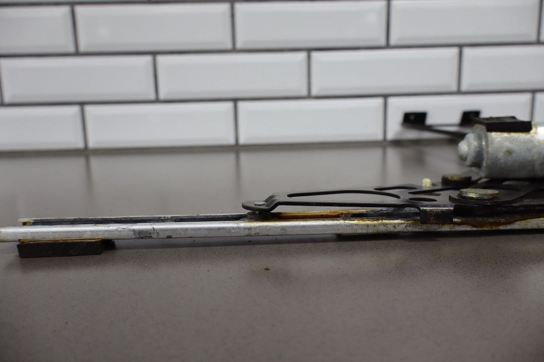 1989 Chevrolet Corvette Right Front Door Regulator