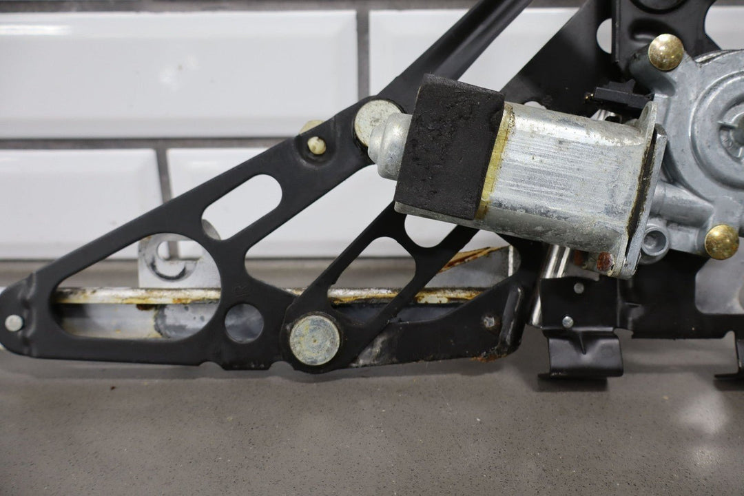 1989 Chevrolet Corvette Right Front Door Regulator