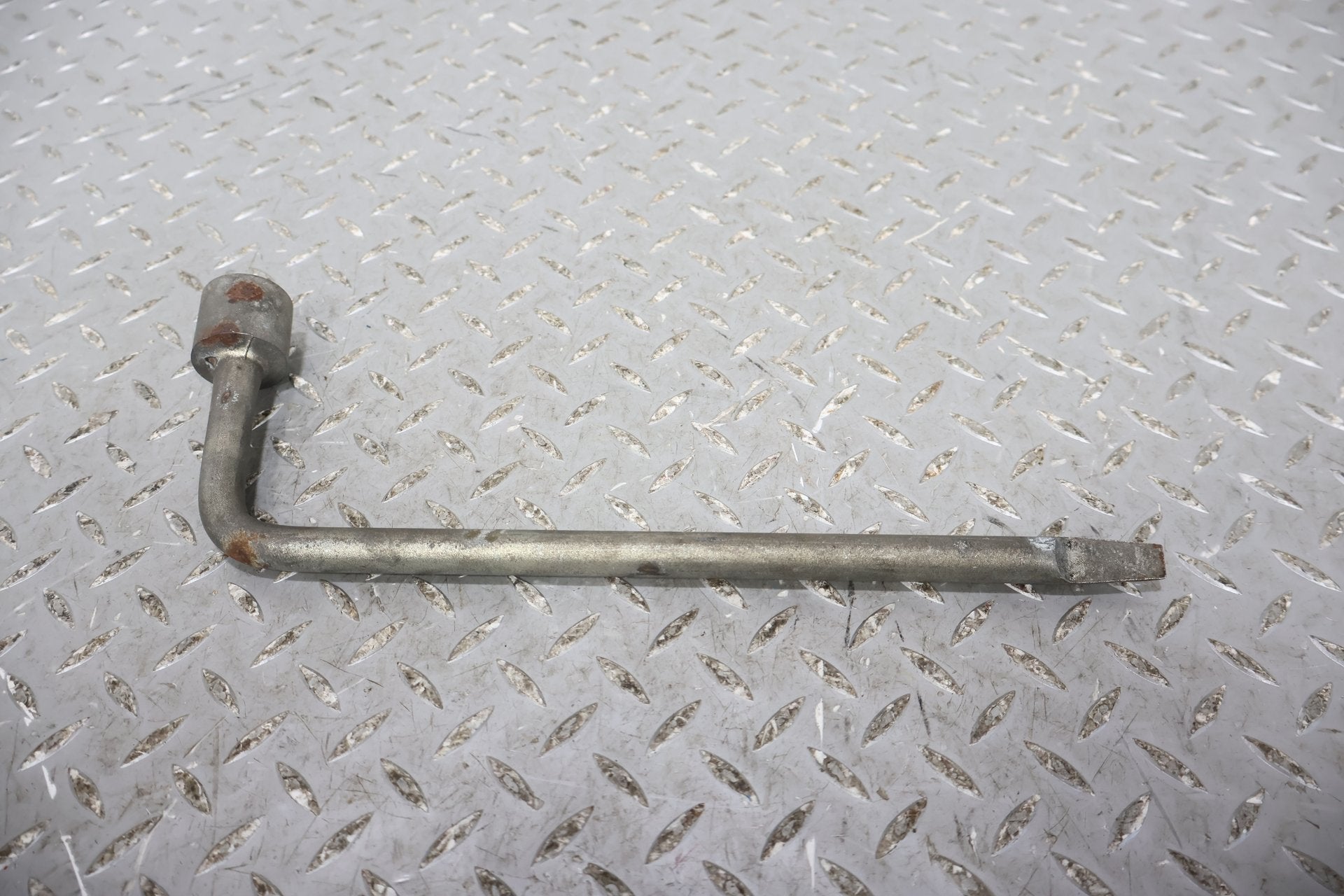 1989 Chrysler Conquest- Jack