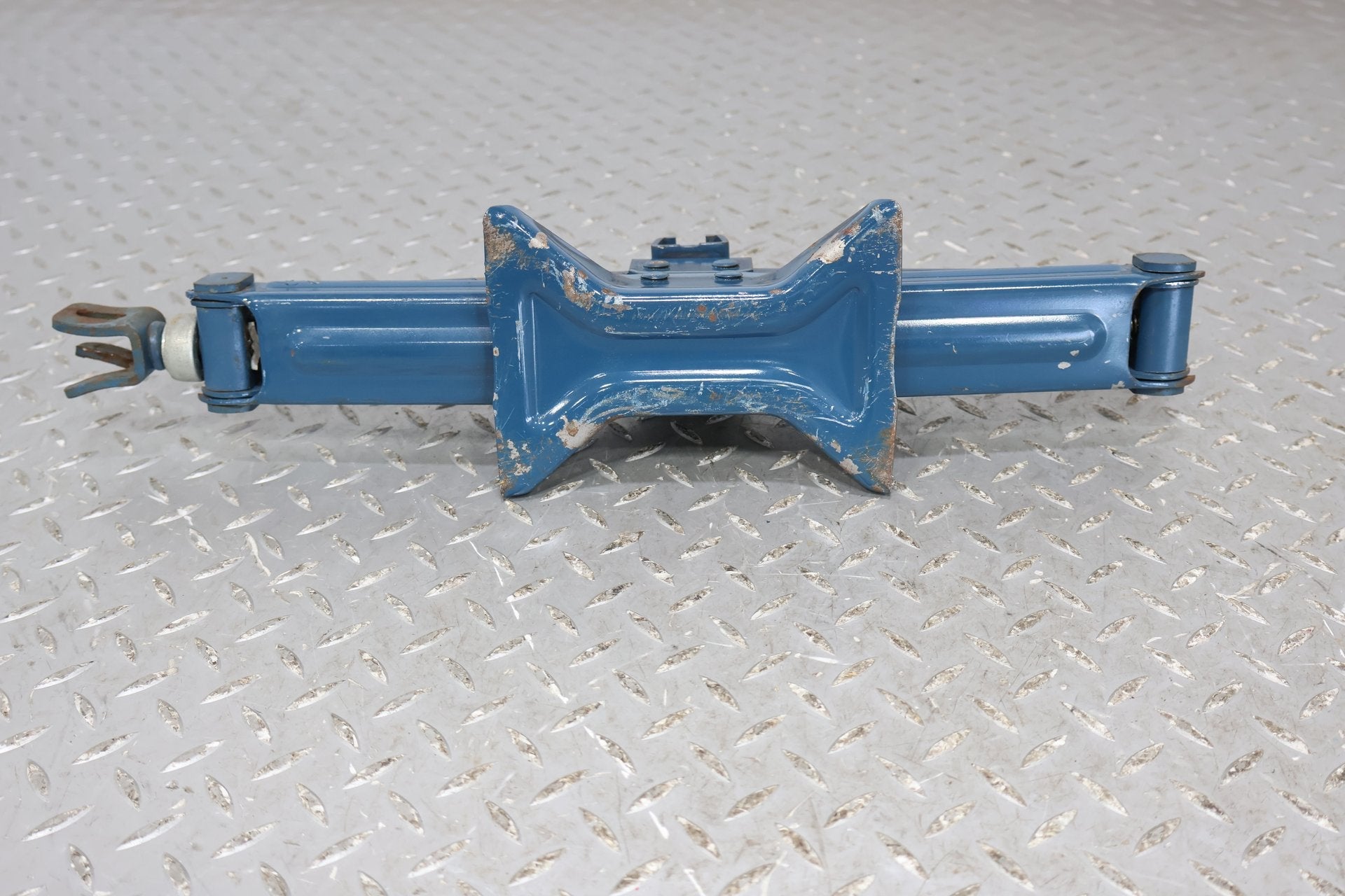 1989 Chrysler Conquest- Jack