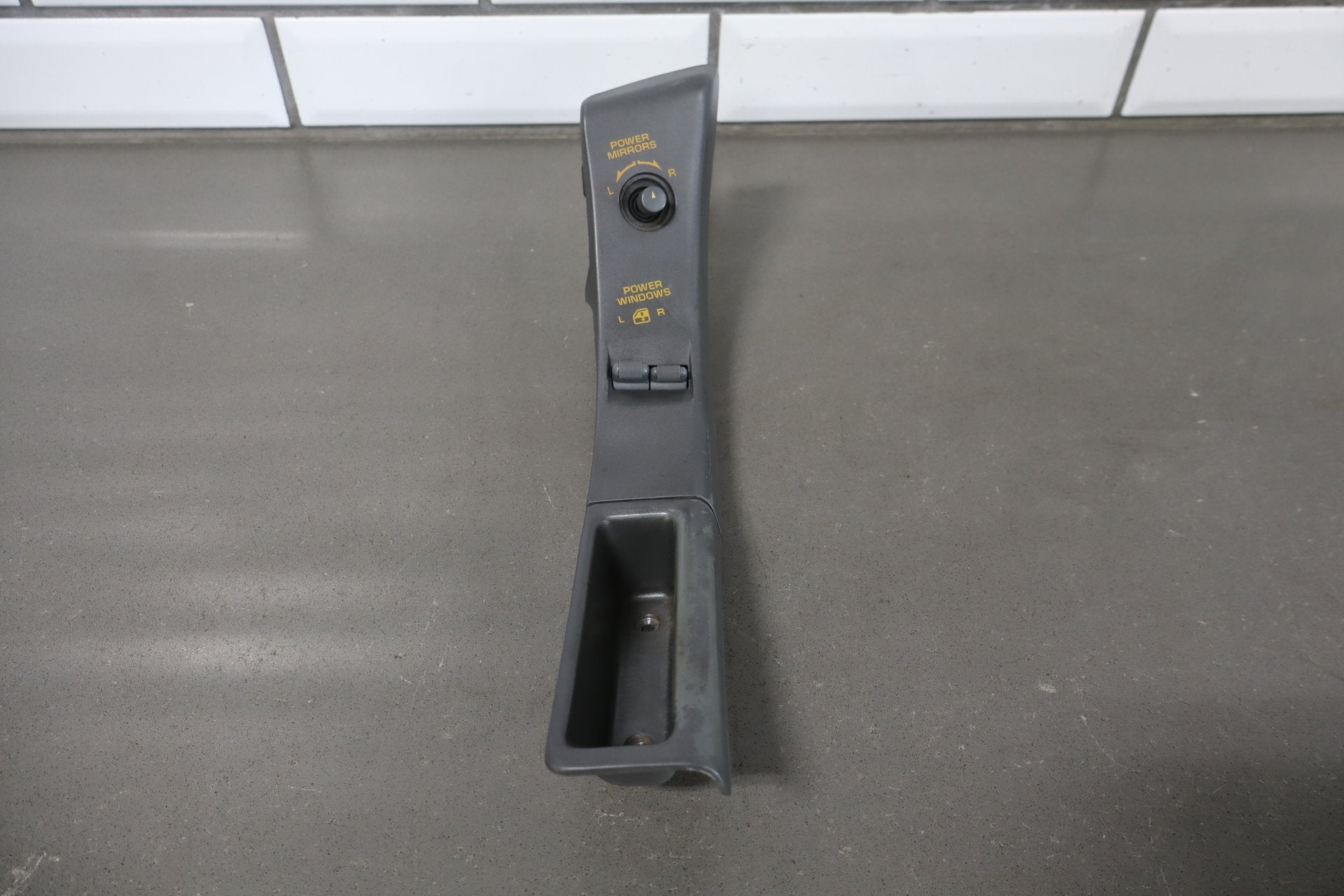 1990-1991 Chevrolet Corvette C4- Driver Door Window Mirror Switch W/ Trim