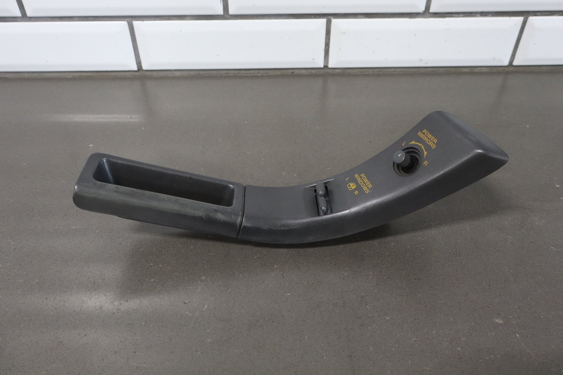 1990-1991 Chevrolet Corvette C4- Driver Door Window Mirror Switch W/ Trim