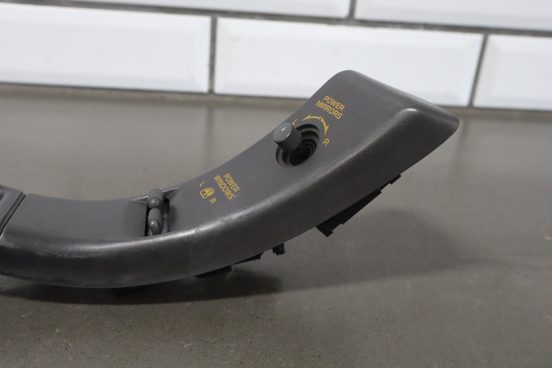 1990-1991 Chevrolet Corvette C4- Driver Door Window Mirror Switch W/ Trim
