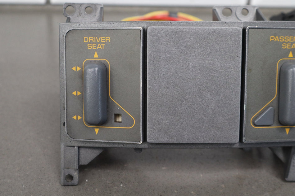 1990-1991 Chevrolet Corvette Dual Power Seat Switch OEM | No Adaptive Suspension