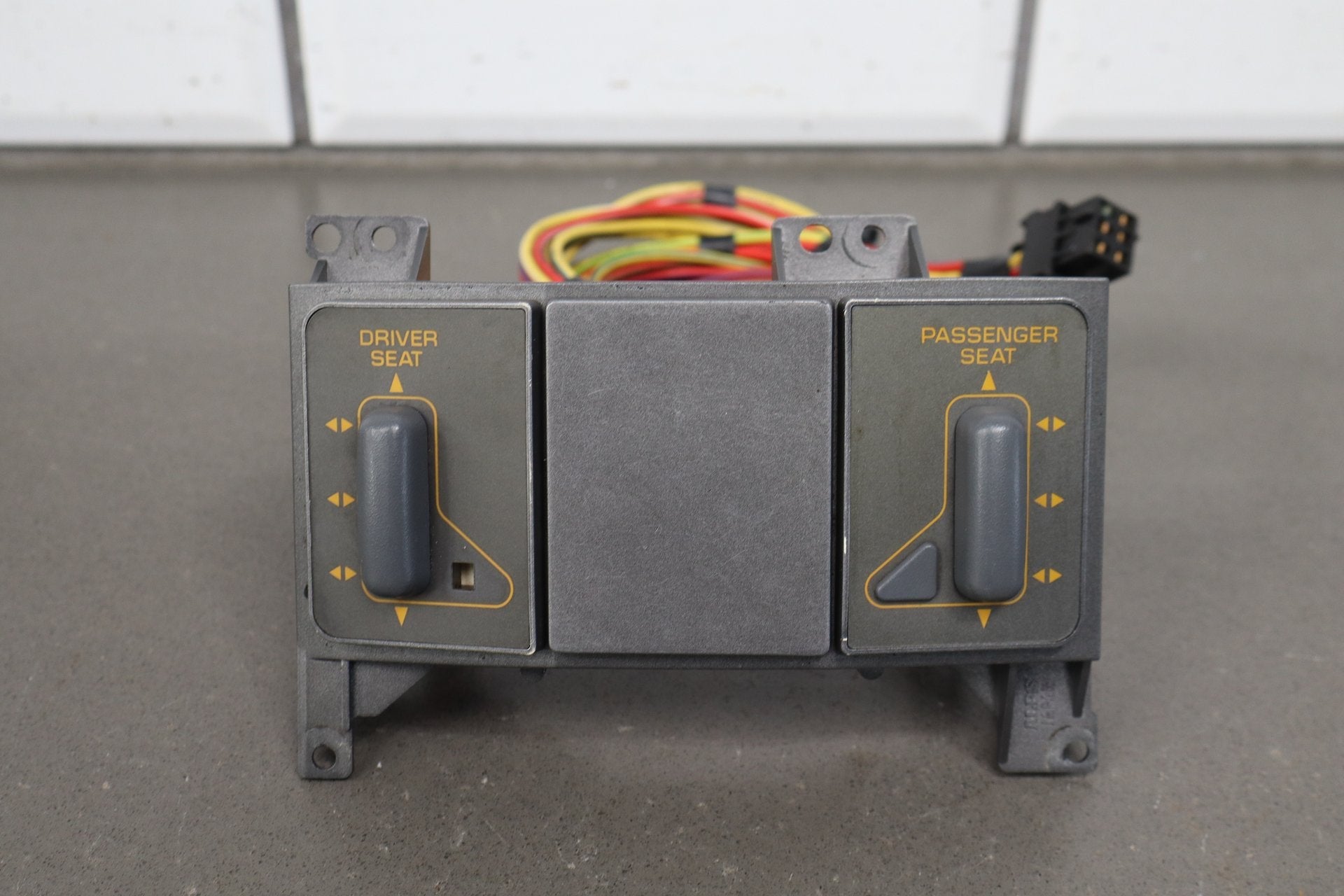 1990-1991 Chevrolet Corvette Dual Power Seat Switch OEM | No Adaptive Suspension