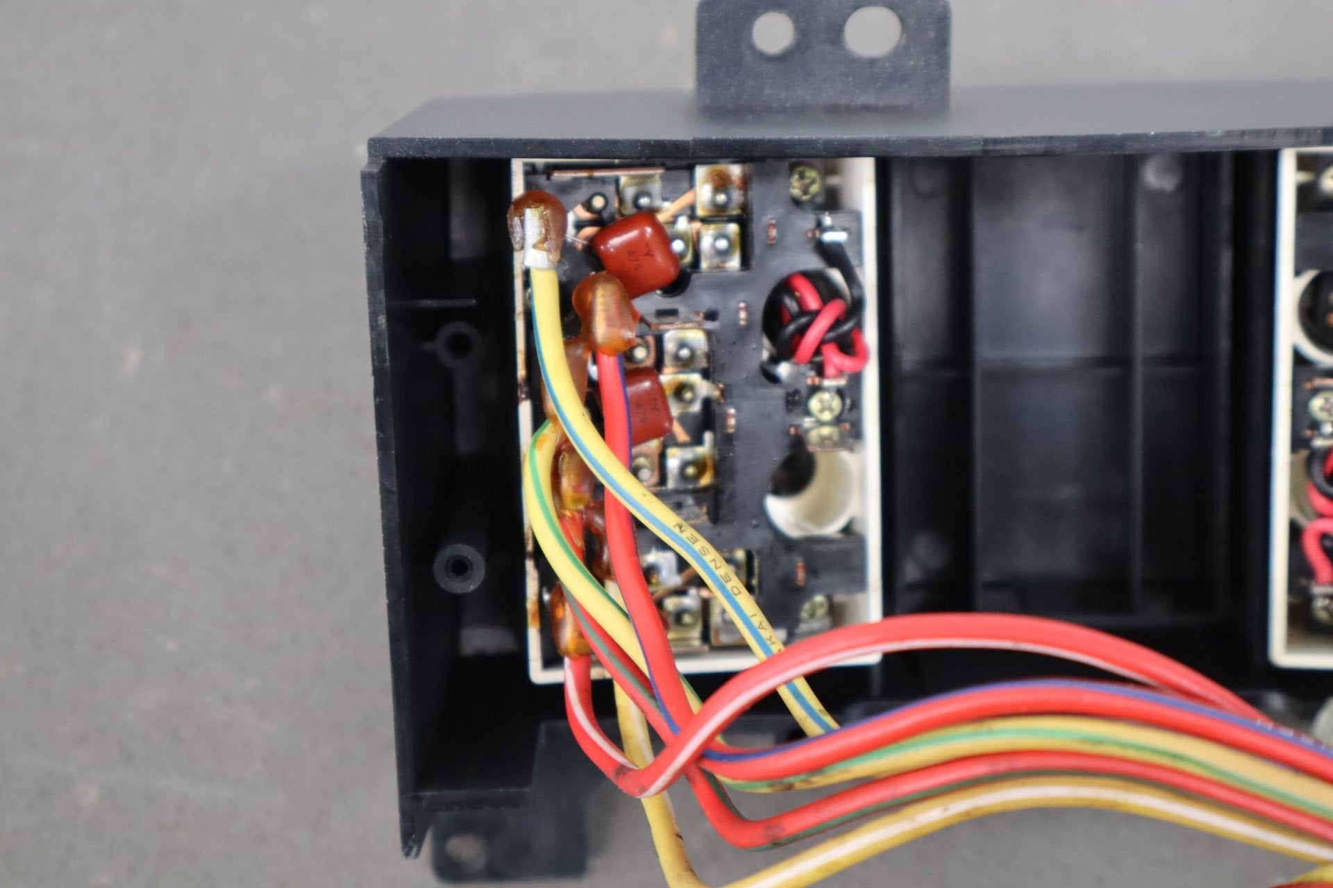 1990-1991 Chevrolet Corvette Dual Power Seat Switch OEM | No Adaptive Suspension