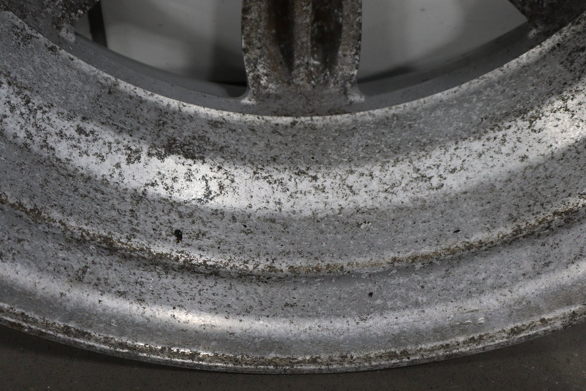 1990-1992 Mazda Miata NA Single (1) 14x5.5 Silver Daisy Wheel W/Center Cap