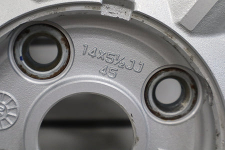 1990-1992 Mazda Miata NA Single (1) 14x5.5 Silver Daisy Wheel W/Center Cap