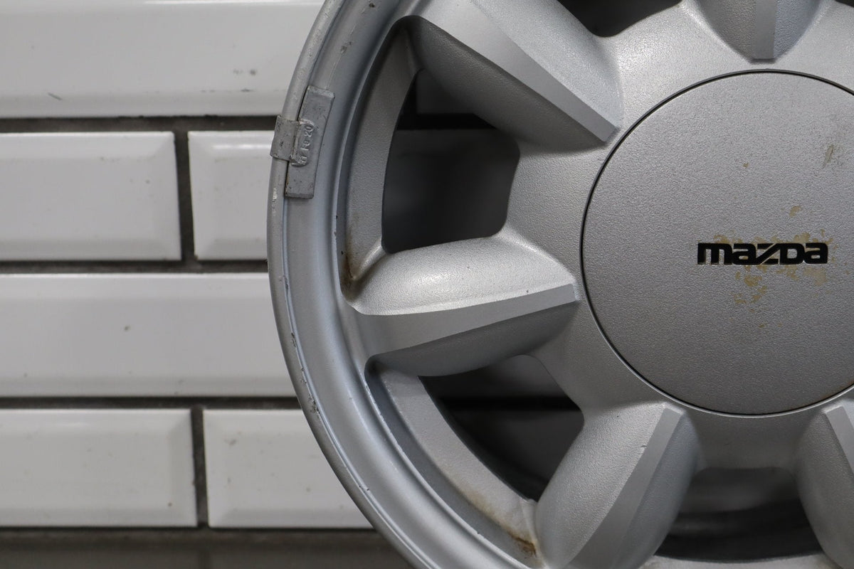1990-1992 Mazda Miata NA Single (1) 14x5.5 Silver Daisy Wheel W/Center Cap