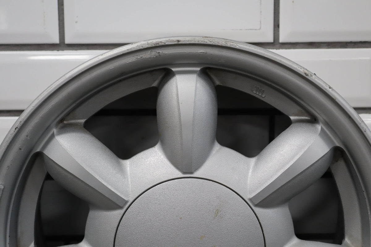 1990-1992 Mazda Miata NA Single (1) 14x5.5 Silver Daisy Wheel W/Center Cap