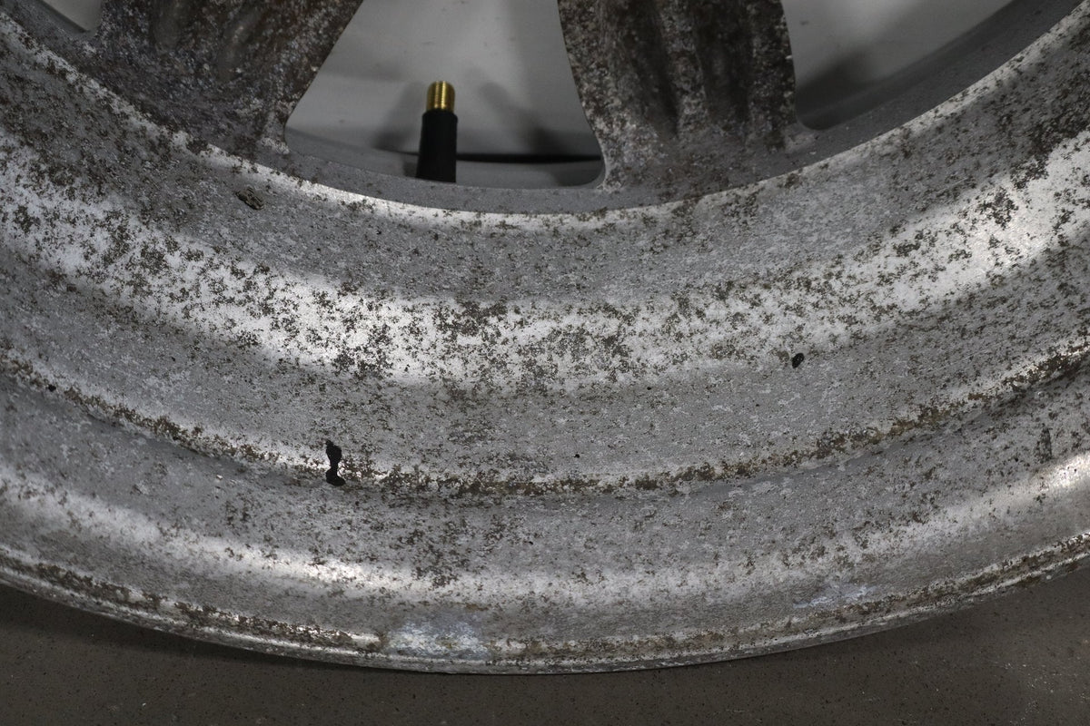 1990-1992 Mazda Miata NA Single (1) 14x5.5 Silver Daisy Wheel W/Center Cap