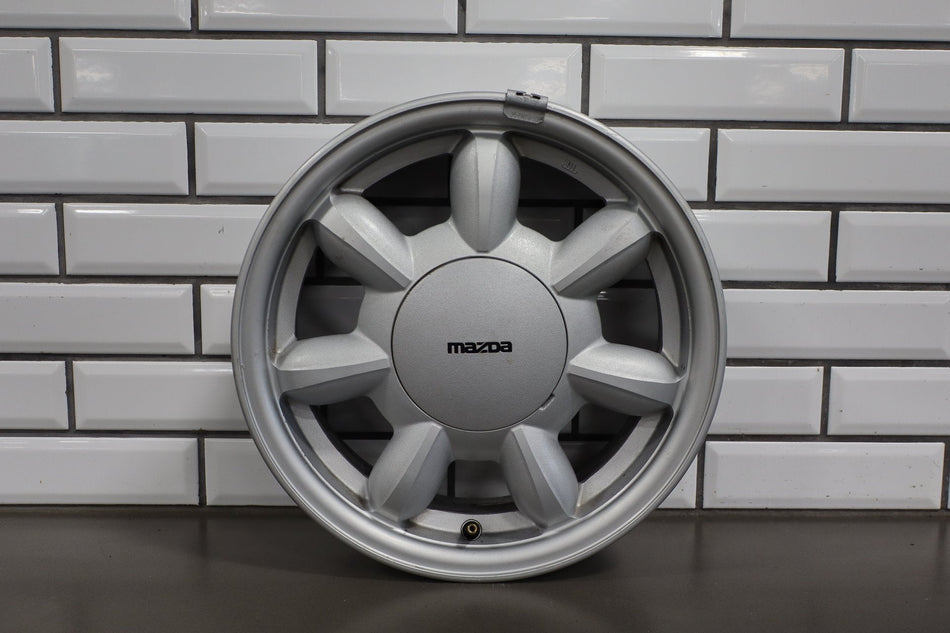 1990-1992 Mazda Miata NA Single (1) 14x5.5 Silver Daisy Wheel W/Center Cap