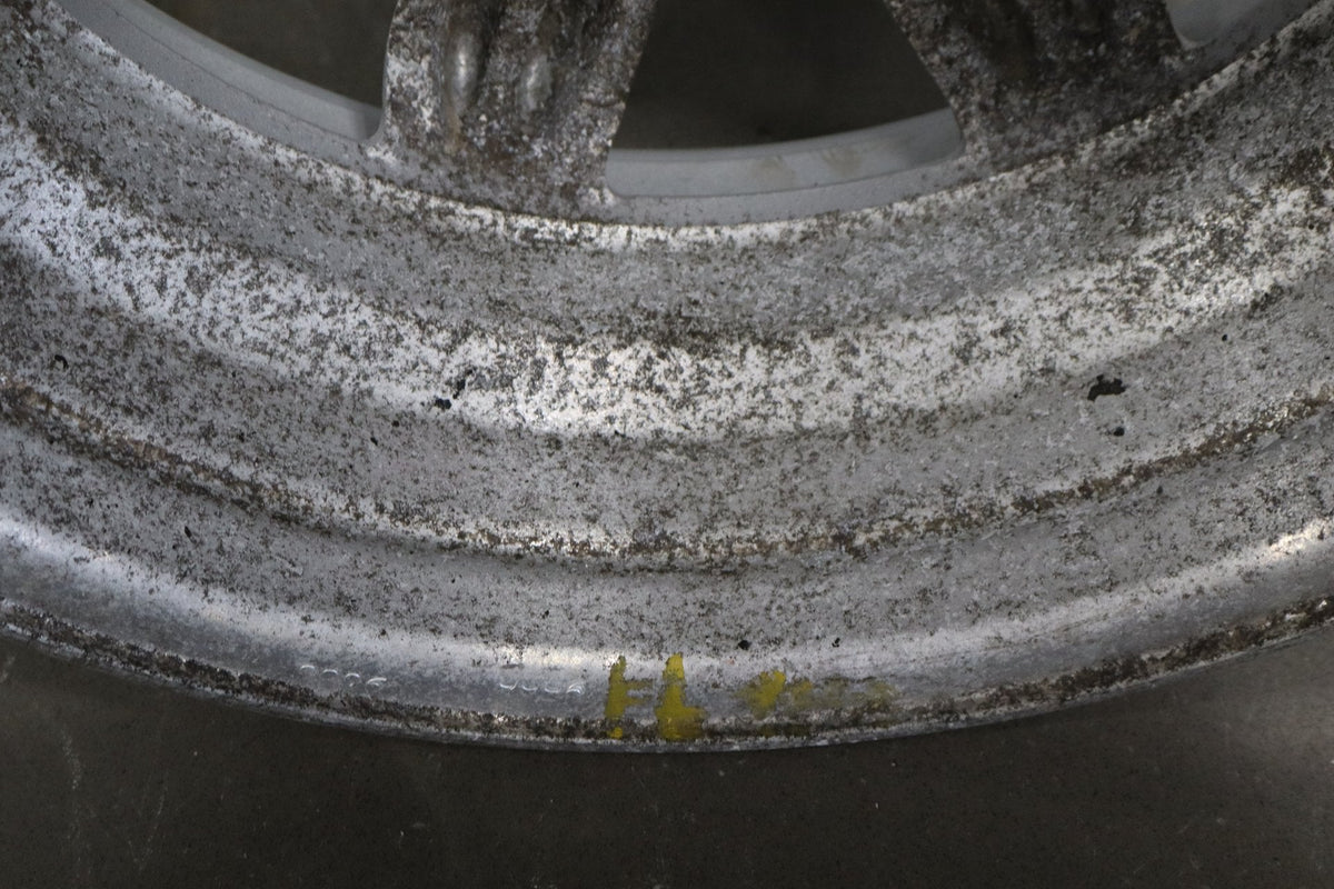 1990-1992 Mazda Miata NA Single (1) 14x5.5 Silver Daisy Wheel W/Center Cap
