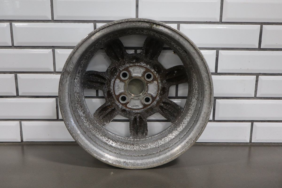 1990-1992 Mazda Miata NA Single (1) 14x5.5 Silver Daisy Wheel W/Center Cap