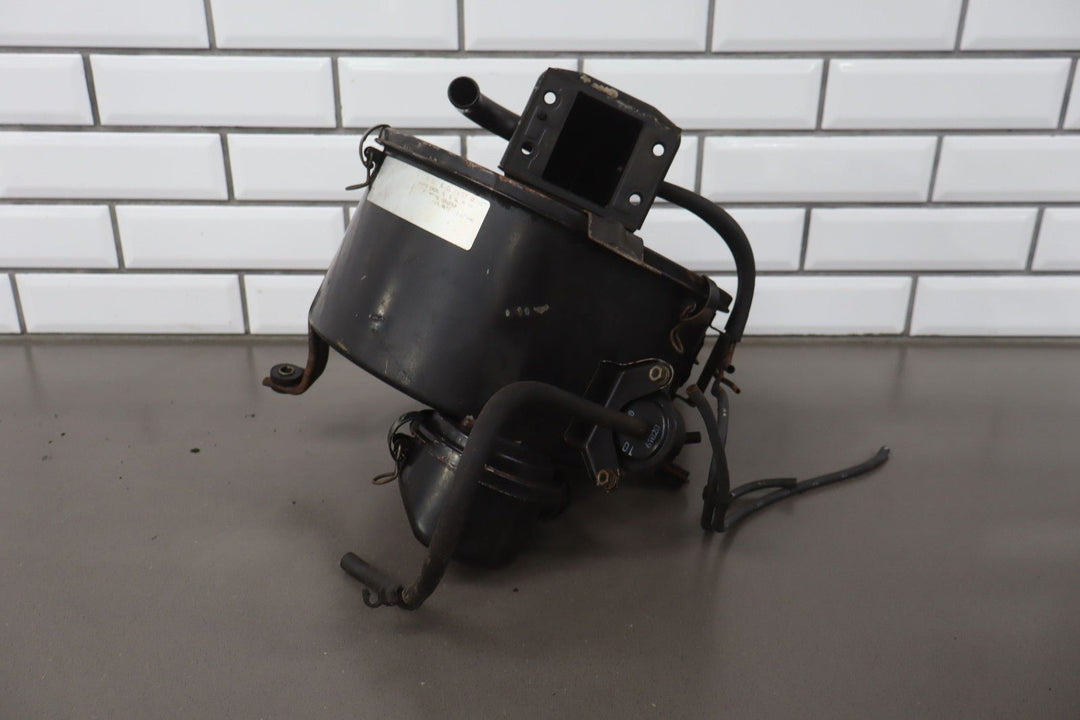 1990 - 1992 Toyota Land Cruiser *3FE Engine* Air Intake Filter Housing Only