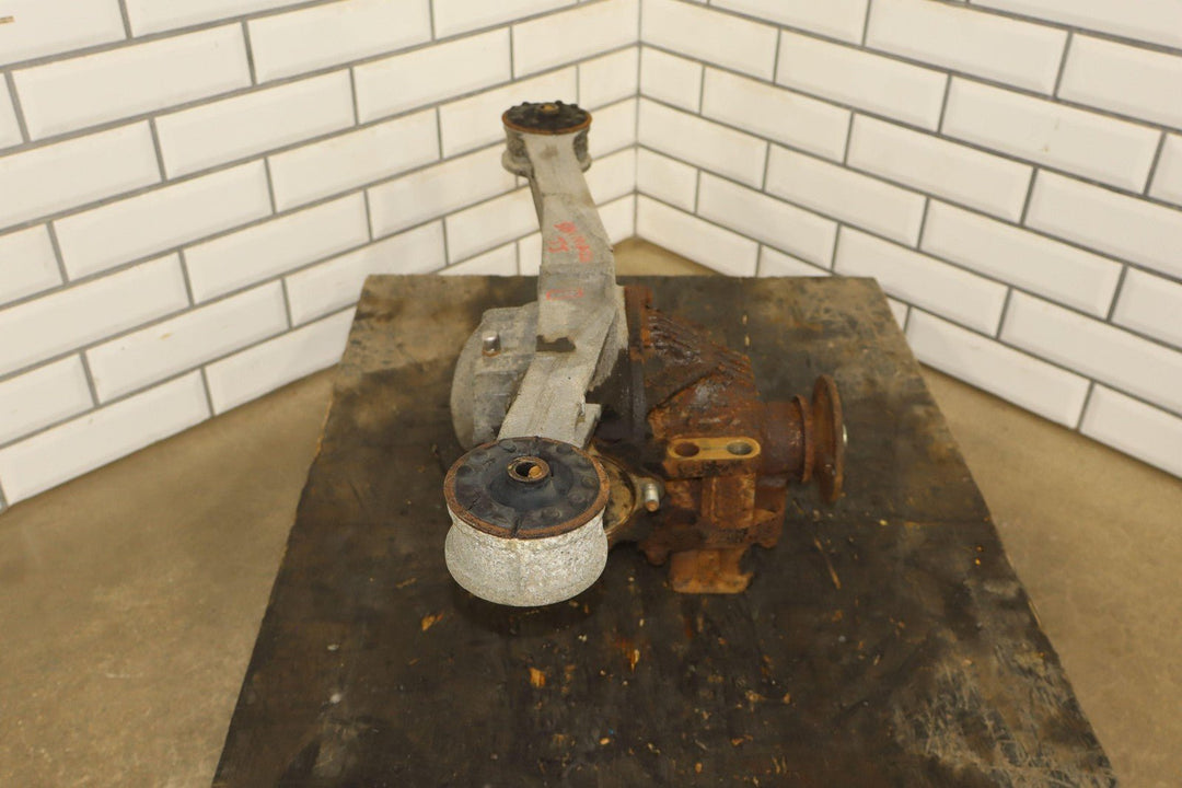 1990 - 1993 Mazda Miata (Auto Trans) Non - Locking Rear Carrier 4.10 Gear Ratio