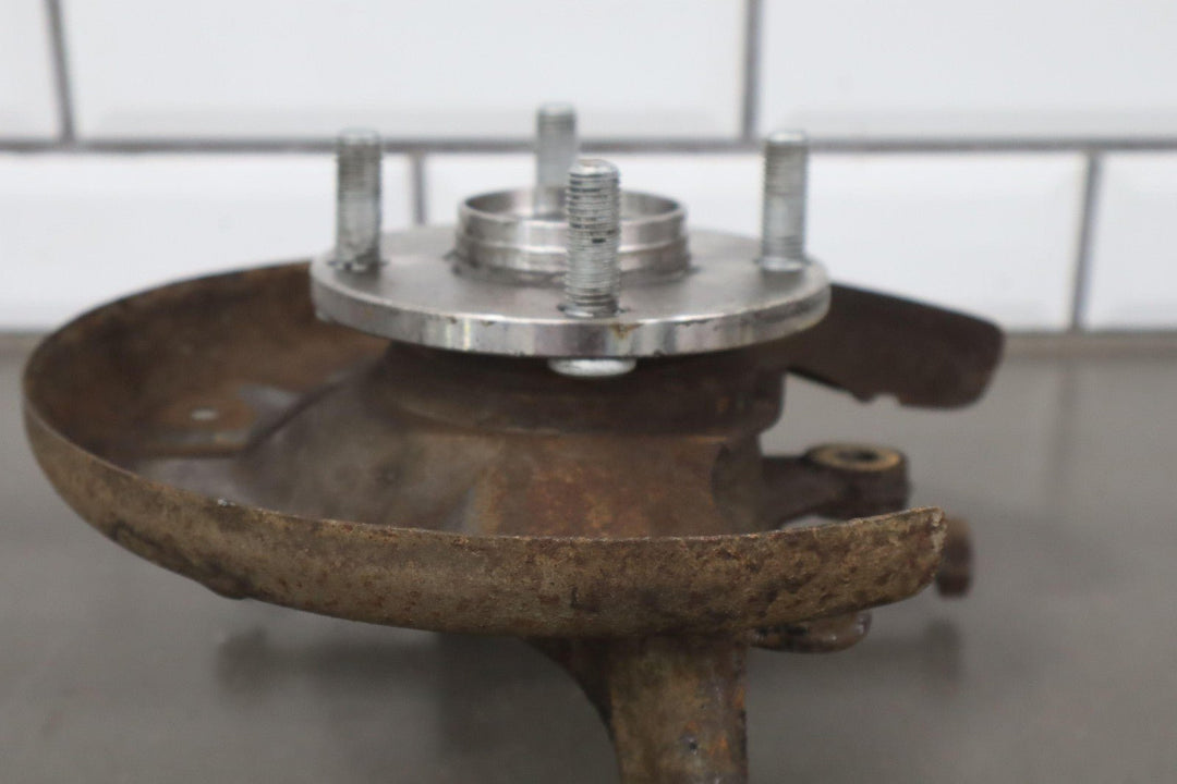 1990 - 1993 Mazda Miata NA (W/O ABS) Left Driver Rear Knuckle