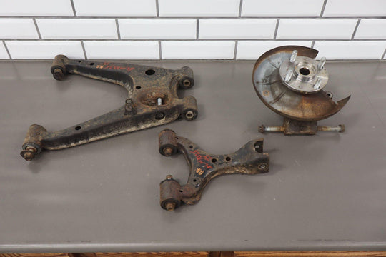 1990 - 1993 Mazda Miata NA (W/O ABS) Right Passenger Rear Knuckle