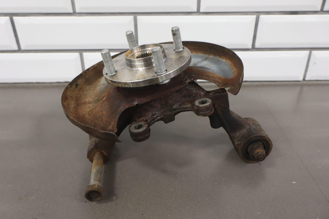 1990 - 1993 Mazda Miata NA (W/O ABS) Right Passenger Rear Knuckle