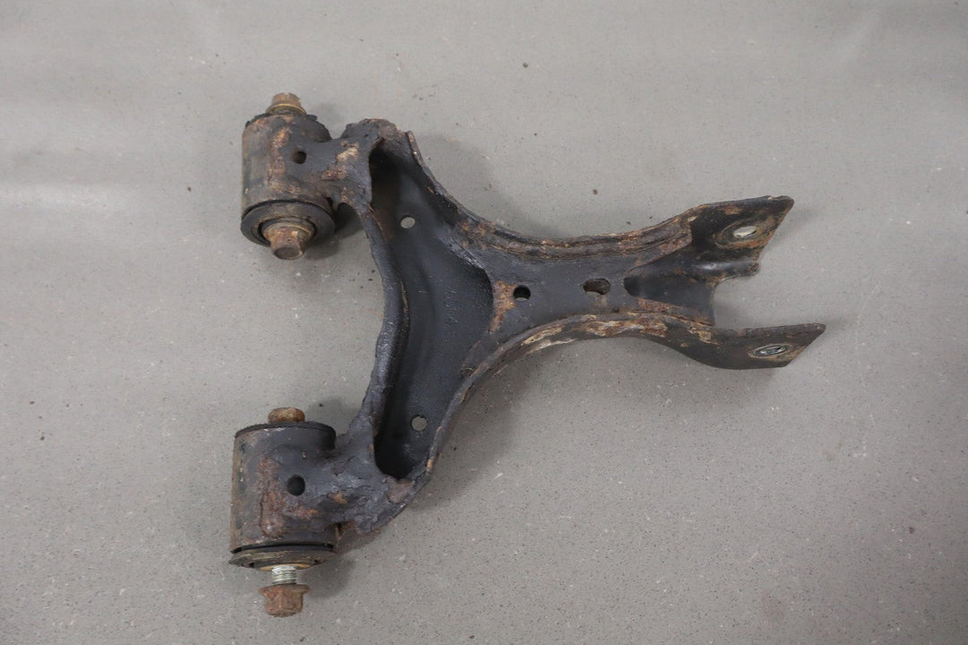 1990 - 1993 Mazda Miata NA (W/O ABS) Right Passenger Rear Knuckle